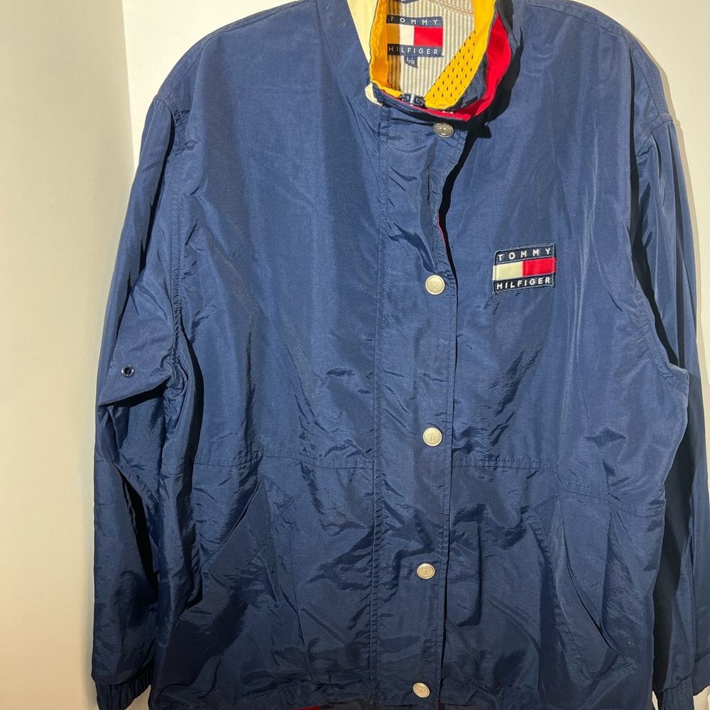 Vintage box logo, Tommy Hilfiger women’s navy blue jacket, size‎ large